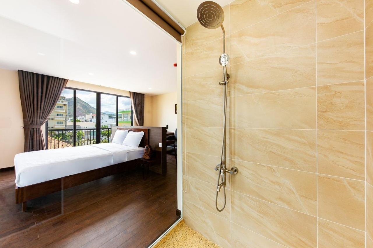 Tubong Hotel Private Enterprise Нячанг Экстерьер фото